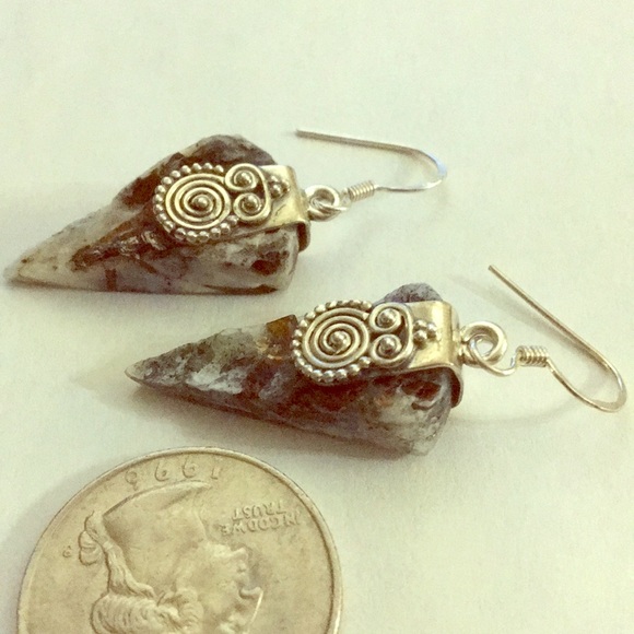 Vintage Jewelry - Rare 925 Sterling white buffalo pierced earring